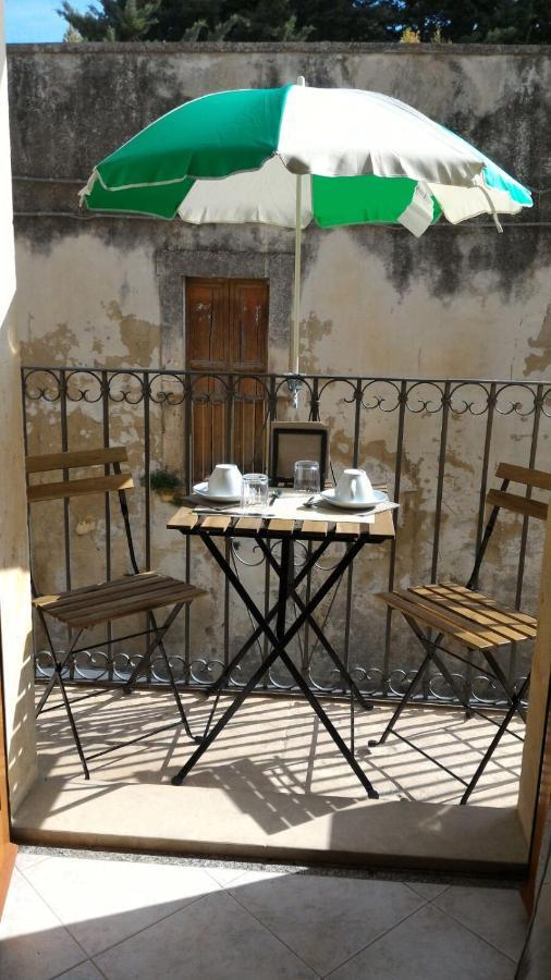 Noto Bedda Bed&Breakfast Bagian luar foto