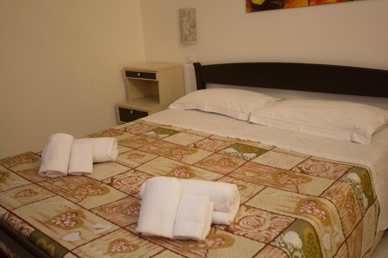 Noto Bedda Bed&Breakfast Bagian luar foto