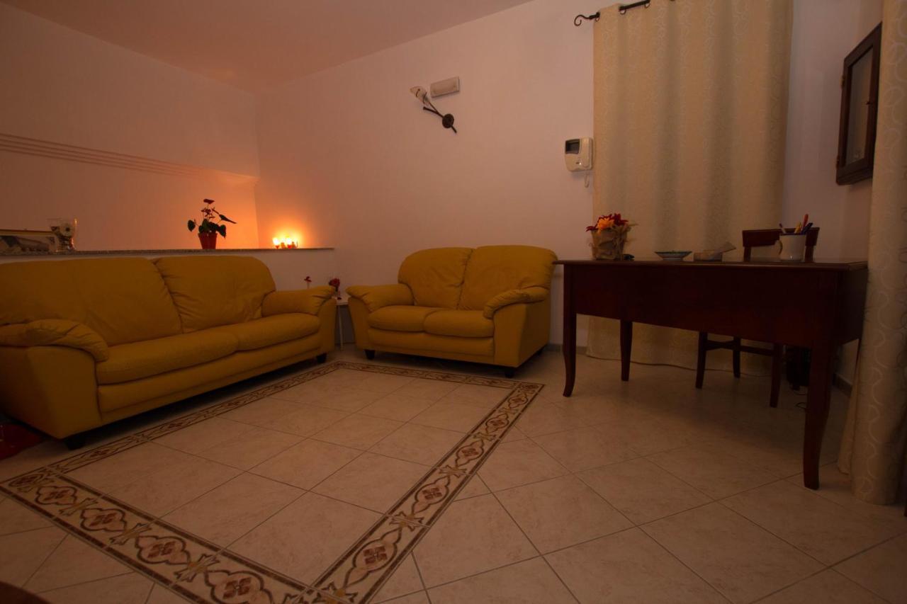 Noto Bedda Bed&Breakfast Bagian luar foto